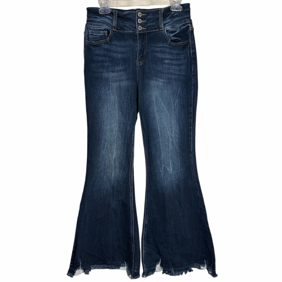 KanCan Denim - KanCan Signature Kurvy Ultra High Rise‎ Super Flare Dark Wash Jeans Size 28